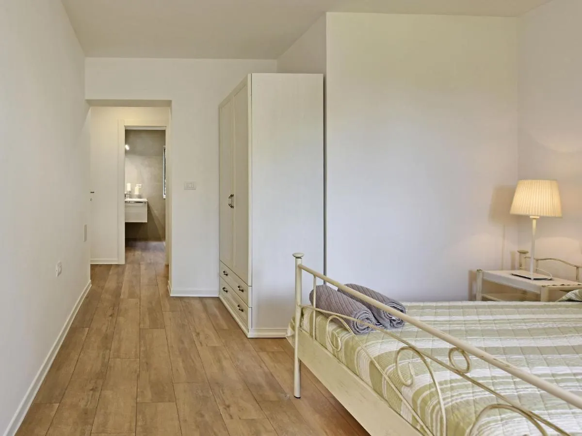 Apartment Mirta - Kst148 By Interhome Kaštelir